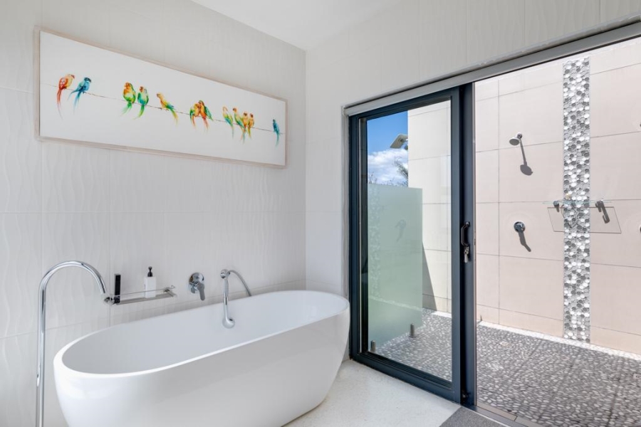 5 Bedroom Property for Sale in Cloudy Creek Free State